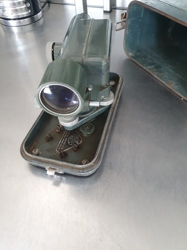 Hilger watts theodolite - &,