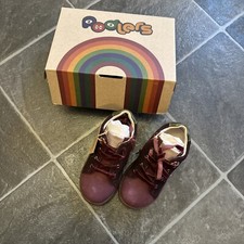 Podlers Juniper size 9