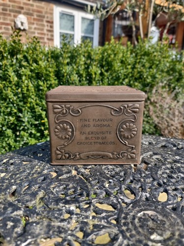 Antique tobacco tin felix - tobacco,