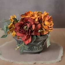 Artificial flower arrangements