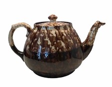 HANDMADE STUDIO POTTERY TEAPOT
