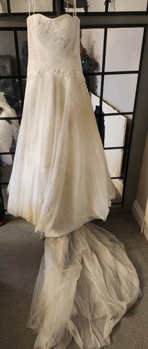 Amanda wyatt ivory - wyatt, wedding