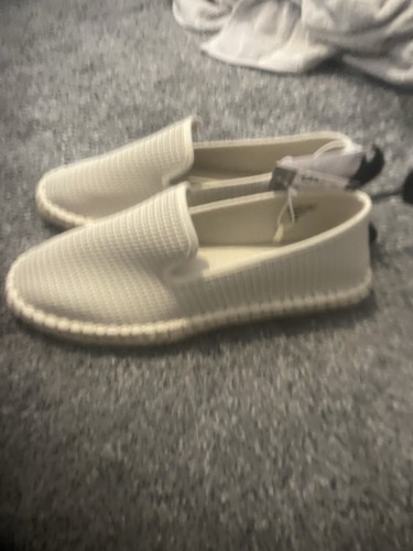 Men shoes size comes up - men’s,