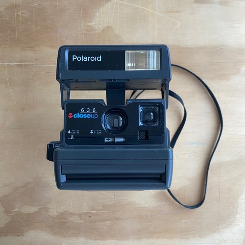 Working vintage polaroid 636 - vintage,