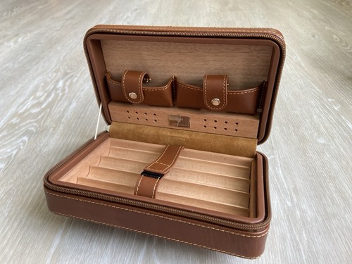 Cohiba leather wood 4 cigar - cohiba,