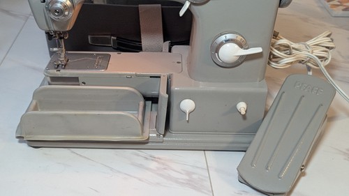 Vintage pfaff 360 - 360, sewing