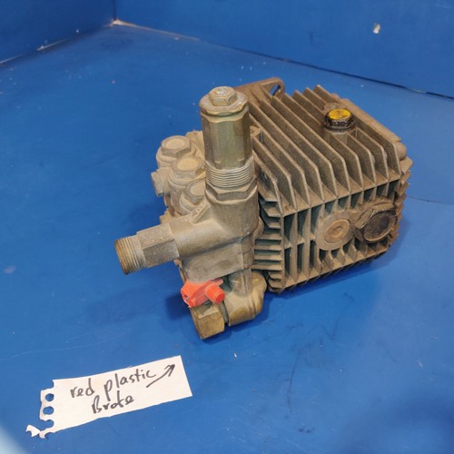 Pump tt9071 briggs stratton - ,