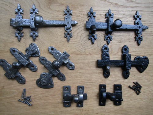 Cast iron door latch rustic - cast,
