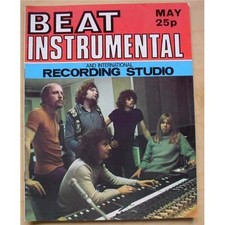 STRAWBS BEAT INSTRUMENTAL MAGAZINE MAY 1971 STRAWBS COVER WITH MORE INSIDE UK