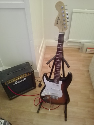 Left handed fender squire - fender,