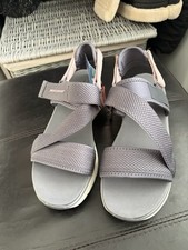 Ladies Skechers Grey/Pink Adjustable Strap D’Lux Walker Sandal - Size 6