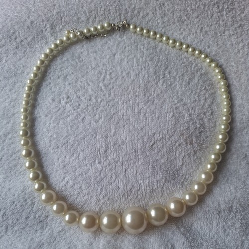 Extra large pearl necklace - large,