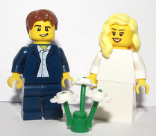LEGO Bride Blonde Hair & Groom Dark Blue Suit Best Man Wedding Minifigure Flower