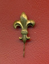 BOY SCOUT VINTAGE MEDAL BADGE