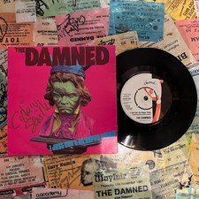 THE DAMNED - JUST CANT BE