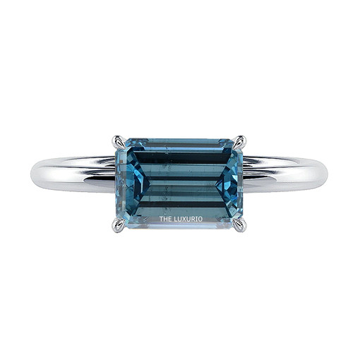 Gold emerald cut - cut, diamond
