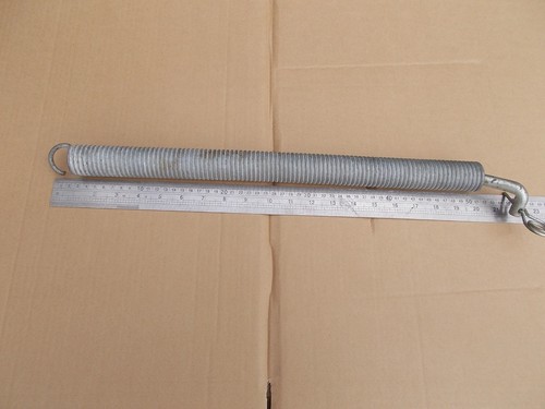 Adjustable tractor lower lift - adjustable,