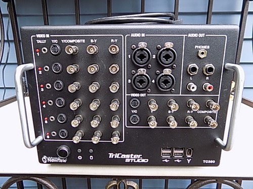 Newtek tricaster tc350 - tricaster, e7400