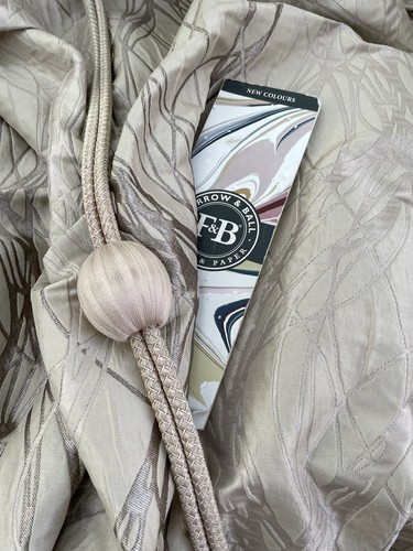 Luxory curtains large - , pencil