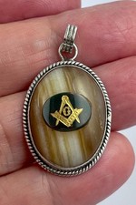 Vintage c 1970's sterling silver Scottish agate masonic design pendant