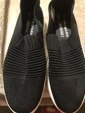 Ladies Memory foam Slip On Canvas Shoes/trainer Type Shoes Size 7 New No Box