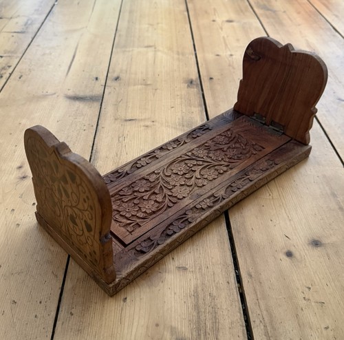 Lovely vintage extending - lovely,