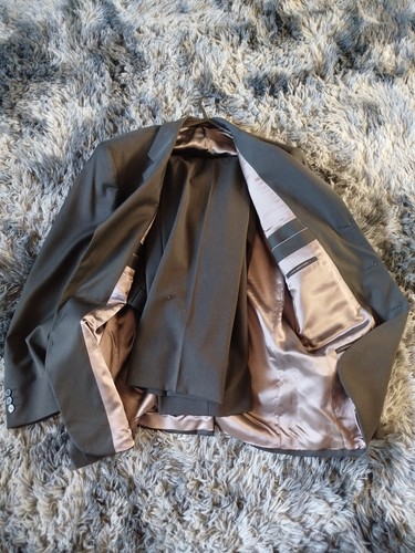 Bnwt brook taverner men - bnwt,