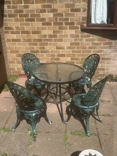 Beautiful vintage piece - 4, cast