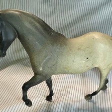 Breyer #735 Blue Roan Paso