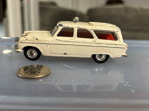 Corgi toys ford zephyr - corgi,
