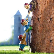 Outdoor Garden Decoration Climbing Gnome Tree Climber Garden Gnomes Hugger