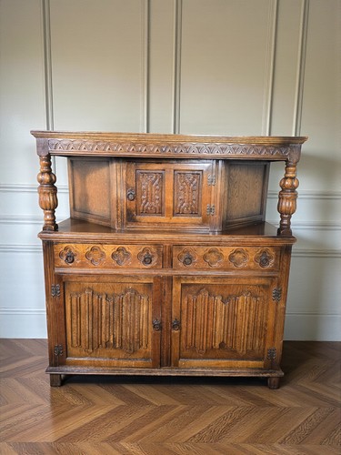 Mid 20th century golden oak - mid,