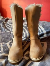 womens caterpillar boots size 5