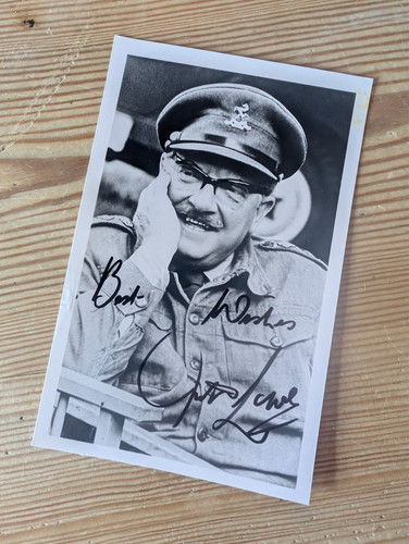 Genuine hand signed 6x4
