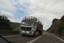 Truck Photo Mercedes-Benz