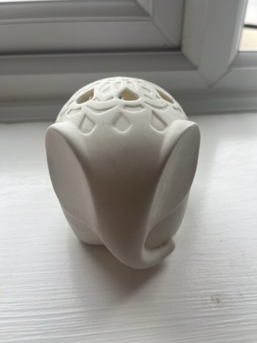 White ceramic elephant led - white,