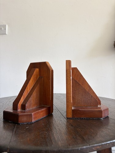 Pair art deco - a,