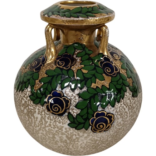 Royal vienna vintage vase - vase, gold