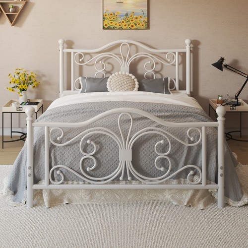 Queen size bed - bed, frame