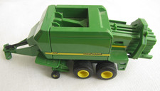 Ertl John Deere 100 Large