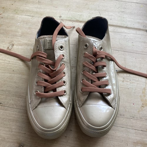 Euc womens gold converse all - euc,