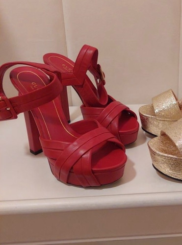 Gucci red leather platform - red,