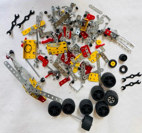Bundle vintage meccano - ,