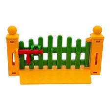 Playmobil Yellow/Green Door Stable Farm Animal Loose Fence
