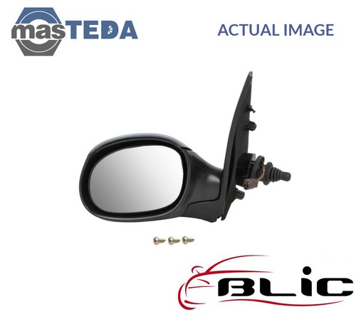 5402 2002907p outside rear - outside,