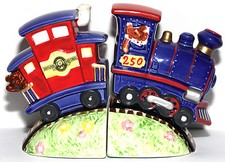 Rare 1985 Bialosky Teddy Bear Train Ceramic  Book Ends Nursery Childs Room NICE!