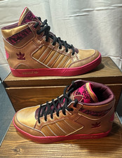 NEW Adidas Womens 7 Classic