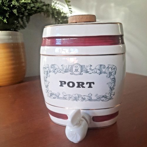 Vintage royal victoria port - vintage,