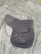 Black Saddle Cut Numnah