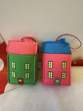 Cath Kidston Yownhouse Pin